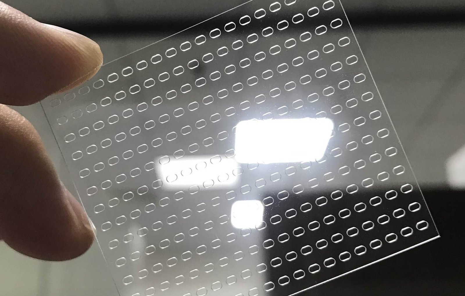 Application of sapphire glass in chemical equipment